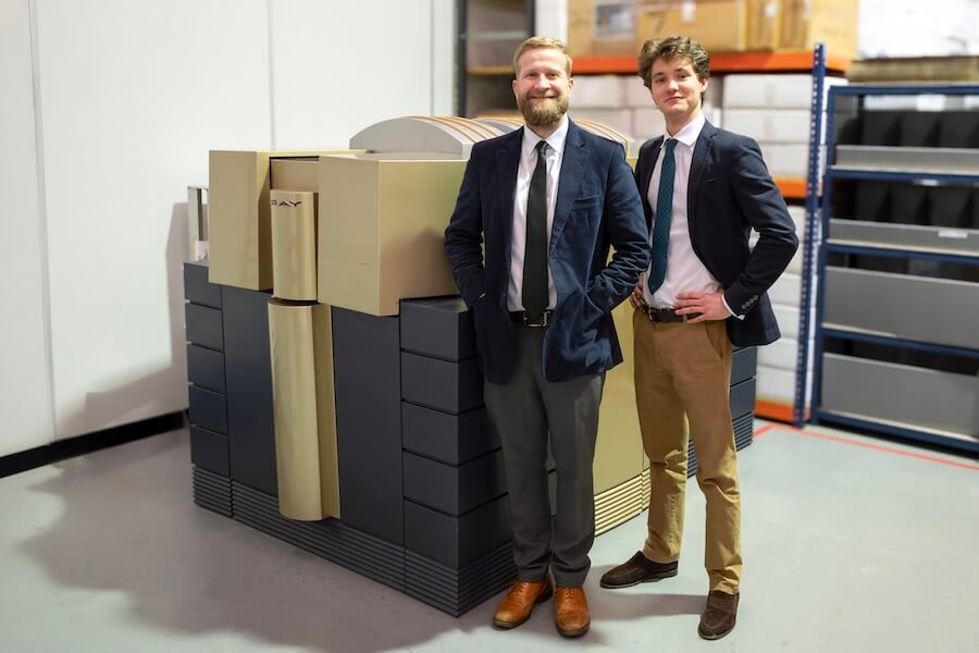 Will & Gareth - Gold Cray R5454-1-2