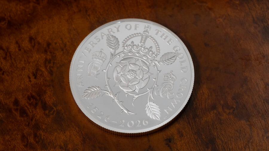 Coin Reverse (1)-2 Royal Mint £5 coin celebrating 500 Years of the Crown, featuring the royal cyphers of King Charles III and Queen Camilla. Pictures taken by the Britannia Coin Company