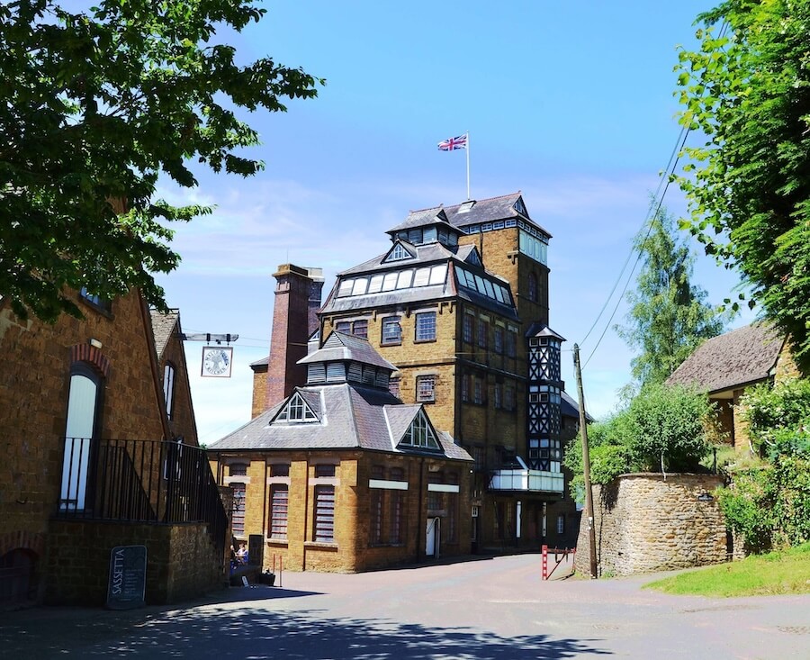 832634801_1959370425386551_8533203519192463997_n-2 Hook Norton Brewery